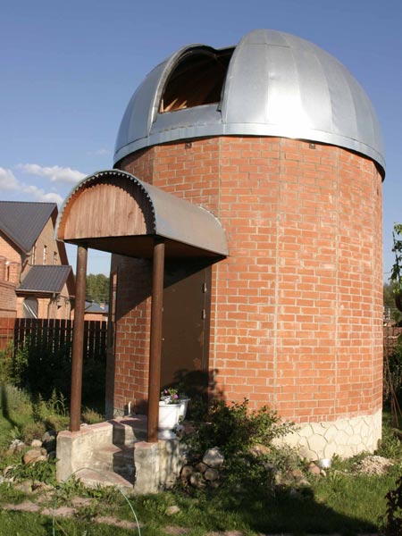 Общий вид обсерватории, построенной автором